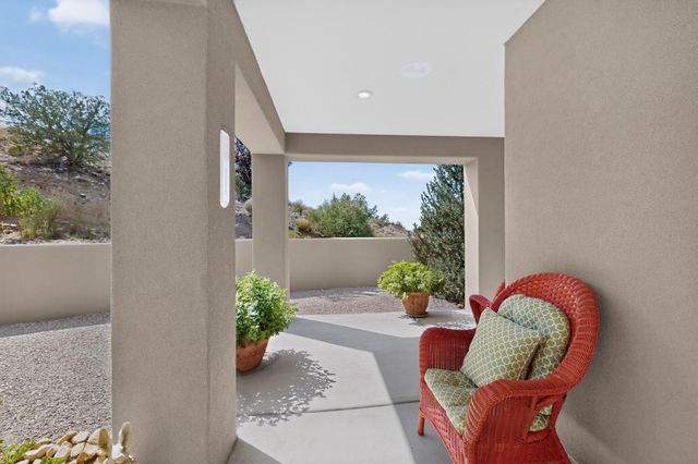 17 Basketweaver Court, Placitas, NM 87043