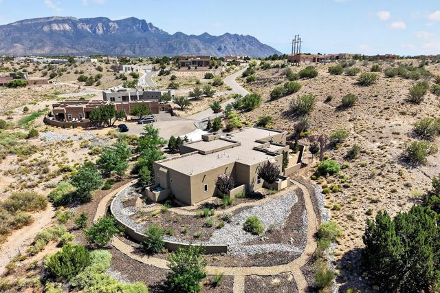 17 Basketweaver Court, Placitas, NM 87043
