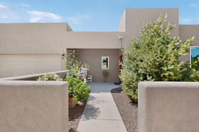 17 Basketweaver Court, Placitas, NM 87043