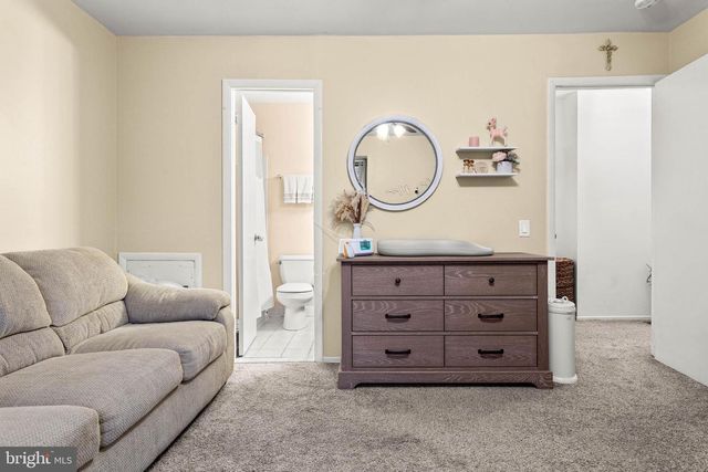 2201 ASPEN CIR, Springfield, PA 19064