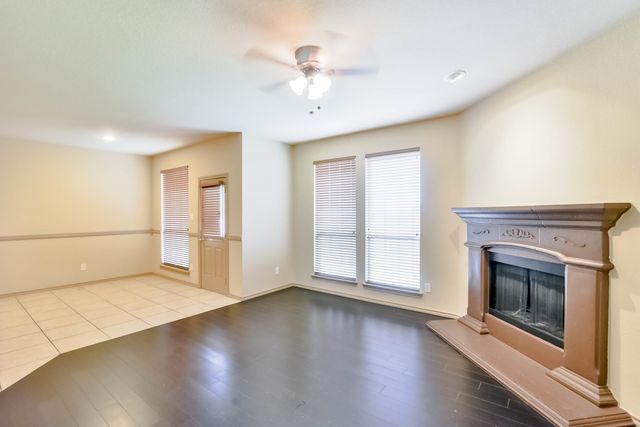 1709 Wild Deer Way, Arlington, TX 76002