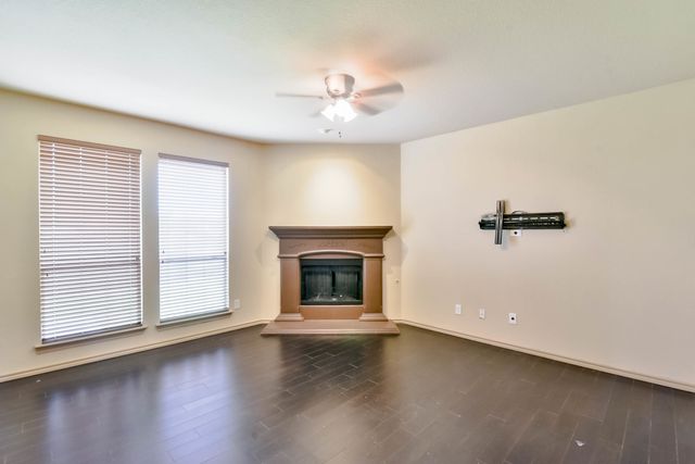 1709 Wild Deer Way, Arlington, TX 76002