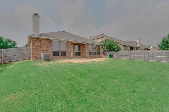 1709 Wild Deer Way, Arlington, TX 76002