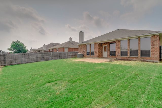 1709 Wild Deer Way, Arlington, TX 76002