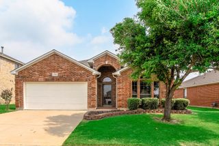 1709 Wild Deer Way, Arlington, TX 76002