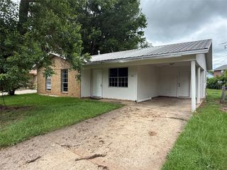 4911 Dahlia Drive, Bossier City, LA 71111
