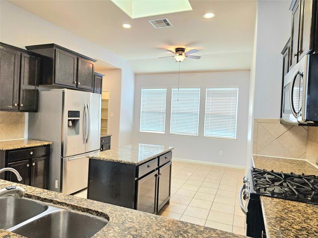 8939 Alcina Drive, Tomball, TX 77375