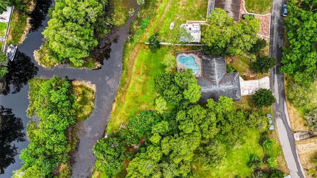 910 HILLSIDE DRIVE, Lutz, FL 33549