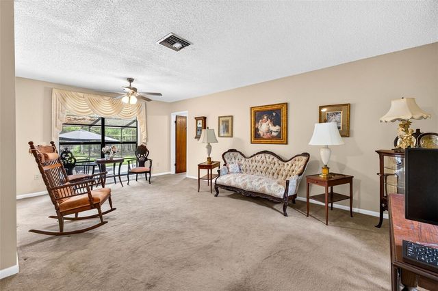 910 HILLSIDE DRIVE, Lutz, FL 33549