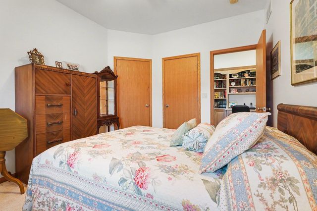 1302 Nebobish Street, Essexville, MI 48732