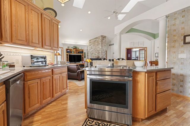 1302 Nebobish Street, Essexville, MI 48732