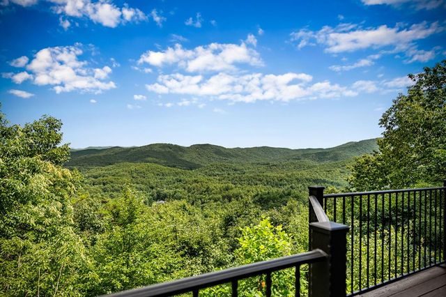 463 Big Sky Trail, Epworth, GA 30541