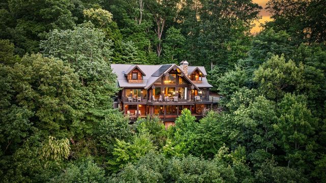 463 Big Sky Trail, Epworth, GA 30541