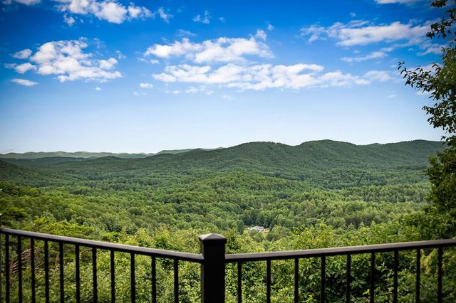 463 Big Sky Trail, Epworth, GA 30541