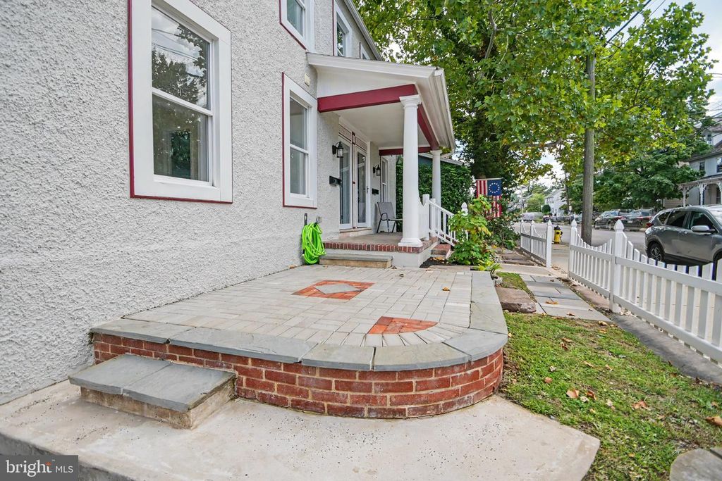 51 S MAIN ST, QUAKERTOWN, PA 18951 — photo 3