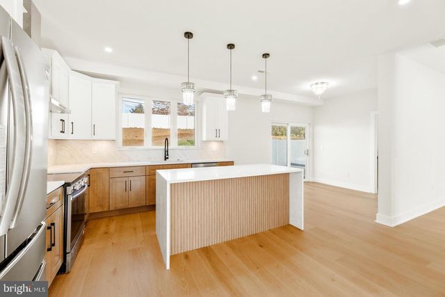 3215 BROOKDALE RD, Philadelphia, PA 19114