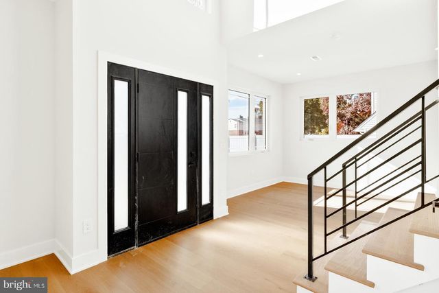 3215 BROOKDALE RD, Philadelphia, PA 19114