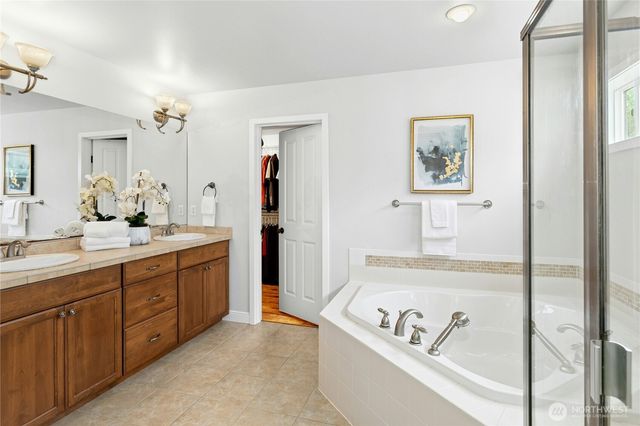 2002 263rd Lane SE, Sammamish, WA 98075