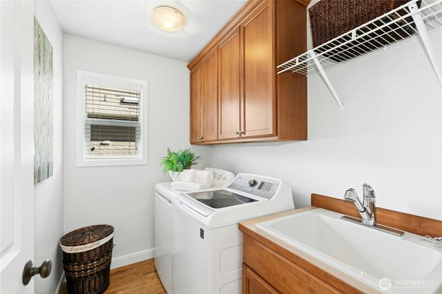 2002 263rd Lane SE, Sammamish, WA 98075