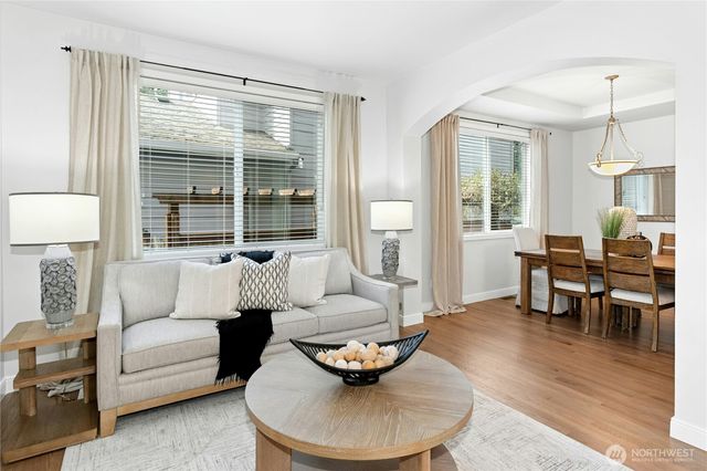 2002 263rd Lane SE, Sammamish, WA 98075