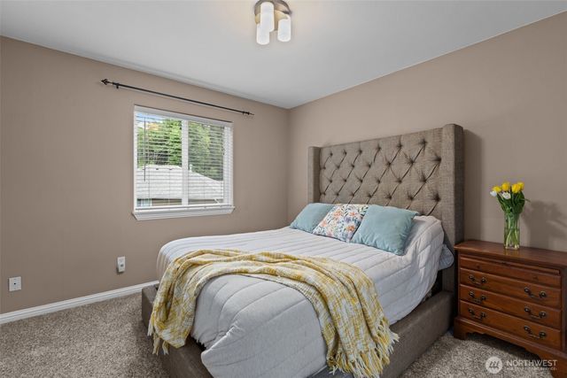 37811 21st Court S, Federal Way, WA 98003
