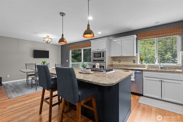 37811 21st Court S, Federal Way, WA 98003