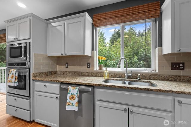 37811 21st Court S, Federal Way, WA 98003