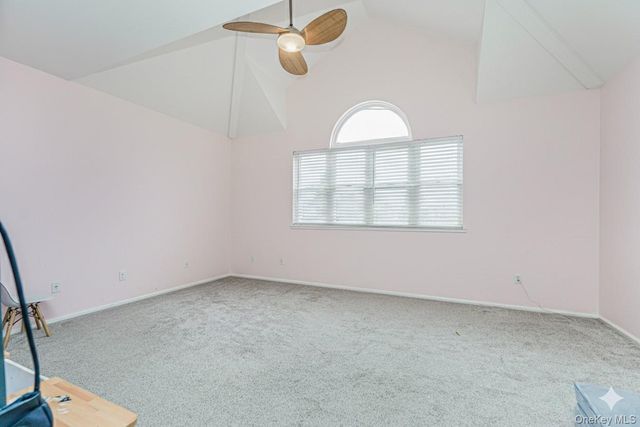 49 Llewellyn Place, Staten Island, NY 10310