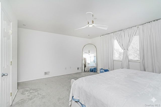 49 Llewellyn Place, Staten Island, NY 10310