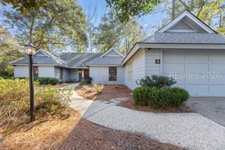 2 Teal Ln, Hilton Head Island, SC 29926