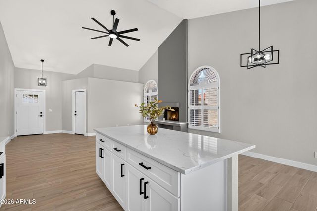 14605 S 41ST Way, Phoenix, AZ 85044