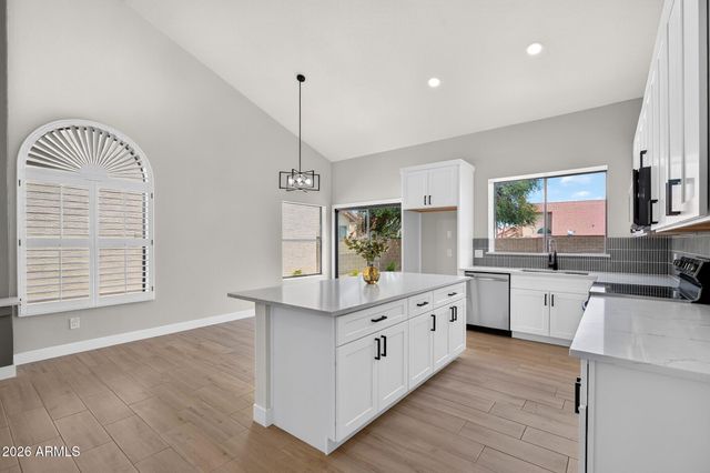 14605 S 41ST Way, Phoenix, AZ 85044