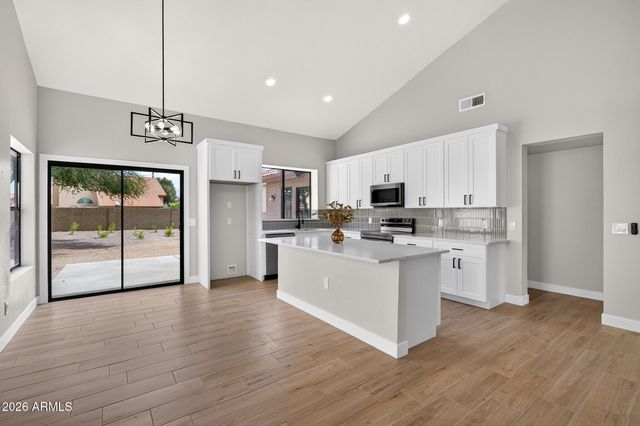 14605 S 41ST Way, Phoenix, AZ 85044