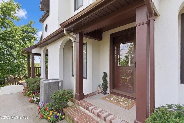 22 Tower Hill Drive 1011, Red Bank, NJ 07701