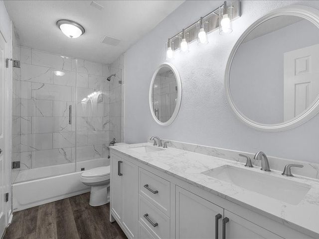 303 Mansfield Road, Cleburne, TX 76031