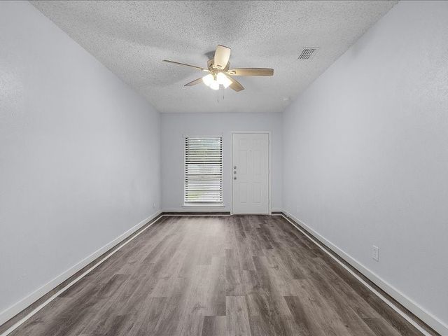 303 Mansfield Road, Cleburne, TX 76031