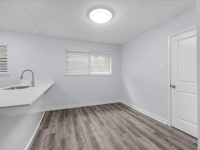 303 Mansfield Road, Cleburne, TX 76031