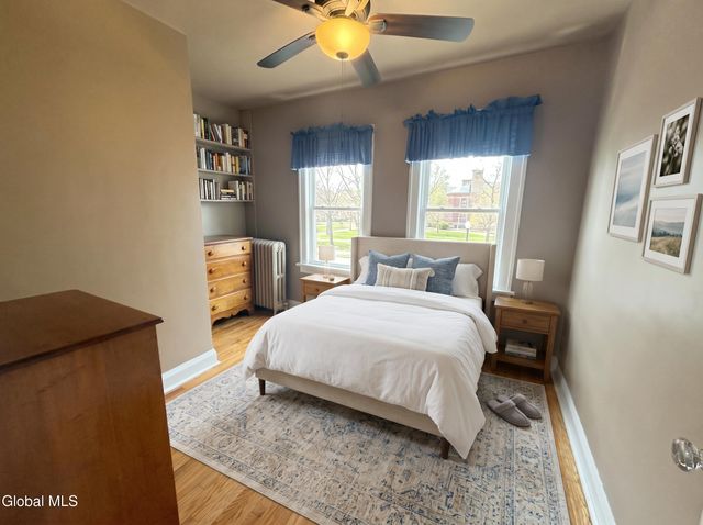111 Hollywood Avenue, Albany, NY 12208