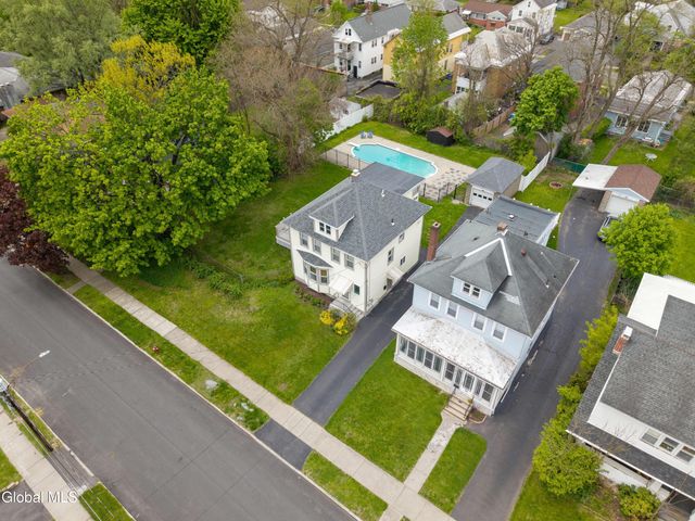 111 Hollywood Avenue, Albany, NY 12208