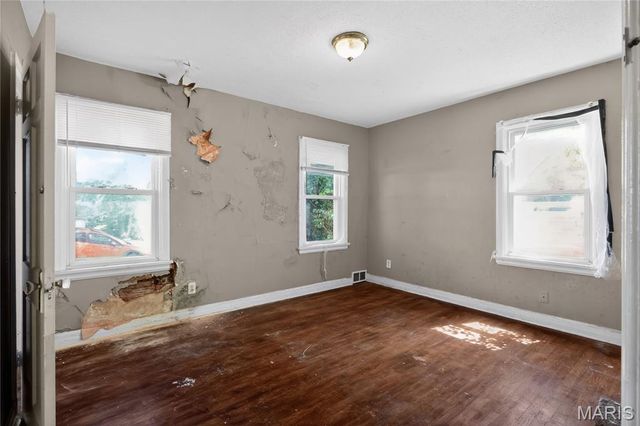 6906 Florian Avenue, St Louis, MO 63121