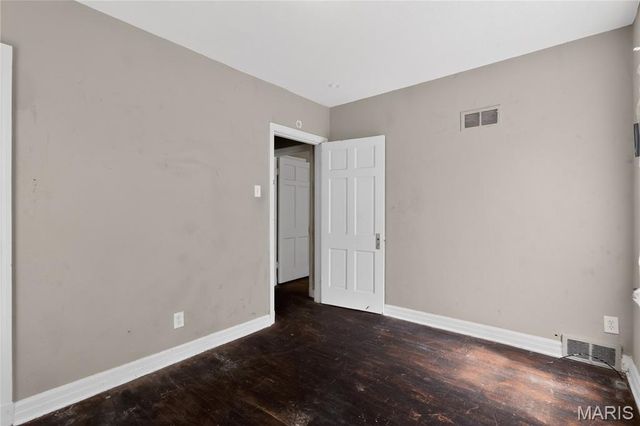 6906 Florian Avenue, St Louis, MO 63121