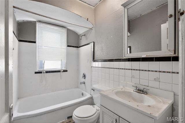 6906 Florian Avenue, St Louis, MO 63121