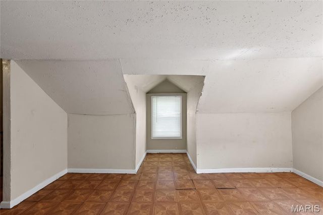 6906 Florian Avenue, St Louis, MO 63121