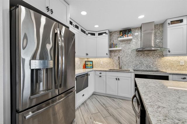 4900 BRITTANY DRIVE S 409, St Petersburg, FL 33715