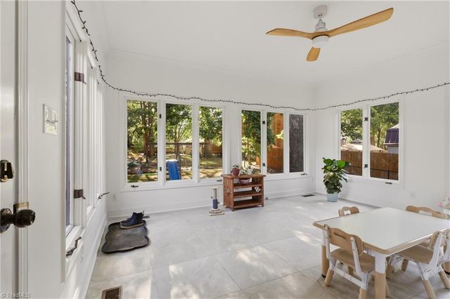 1832 Hunters Forest Drive, Winston-salem, NC 27103