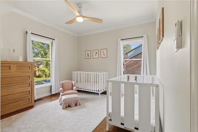 1832 Hunters Forest Drive, Winston-salem, NC 27103