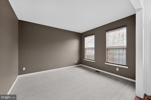 1100 AUTUMNVIEW LN, Pottstown, PA 19464