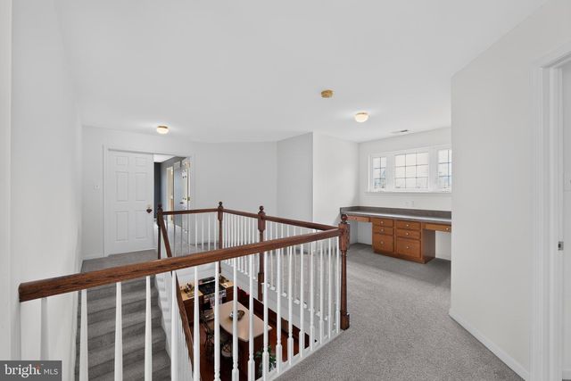 1100 AUTUMNVIEW LN, Pottstown, PA 19464