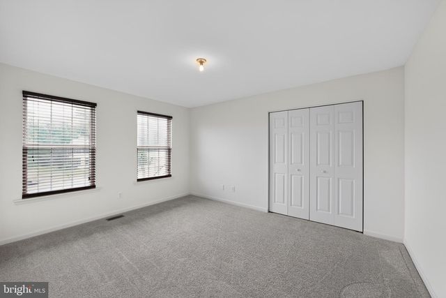 1100 AUTUMNVIEW LN, Pottstown, PA 19464