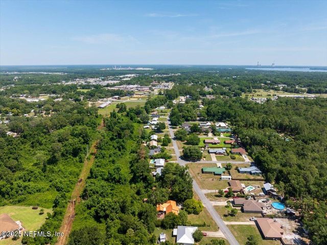 135 UNDERWOOD Drive, Palatka, FL 32177